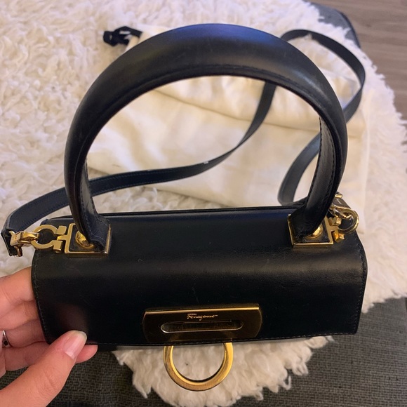 SOLD!! Authentic Salvatore Ferragamo Vintage Kelly Top Handle Black Leather Tote - Picture 2 of 15
